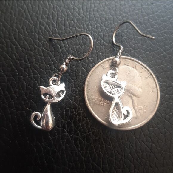 Kitty Cat Brushed Antique Silver-tone Dangling Stainless Steel Hook Earrings - Picture 3 of 6